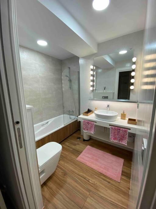 Apartamento A 100Metros De La Playa De San Lorenzo Gijón Extérieur photo