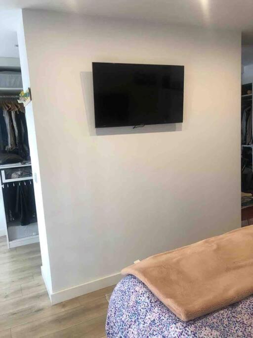 Apartamento A 100Metros De La Playa De San Lorenzo Gijón Extérieur photo