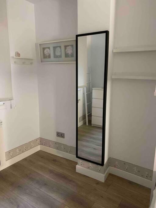 Apartamento A 100Metros De La Playa De San Lorenzo Gijón Extérieur photo