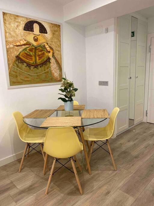 Apartamento A 100Metros De La Playa De San Lorenzo Gijón Extérieur photo