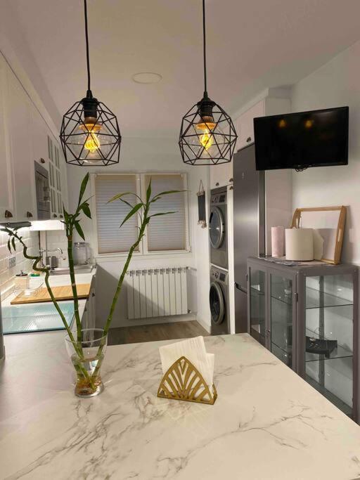 Apartamento A 100Metros De La Playa De San Lorenzo Gijón Extérieur photo